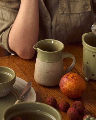 Jug in Peppercorn