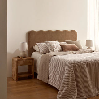 Chester Table Lamp