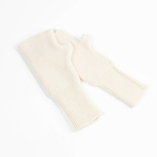 Julia Mittens