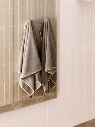 Tweed Light Towels
