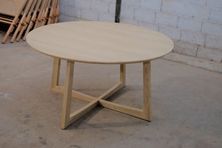 Bailey Round Table